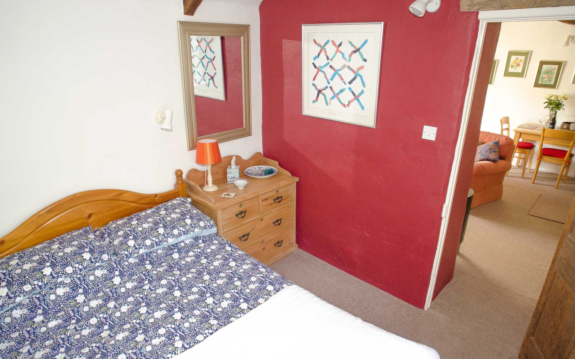 Walhalla Cottage bedroom